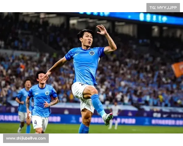 张昱杰闪耀全场 深圳新鹏城勇夺胜利击败上海申花 张昱杰闪耀全场 深圳新鹏城勇夺胜利击败上海申花